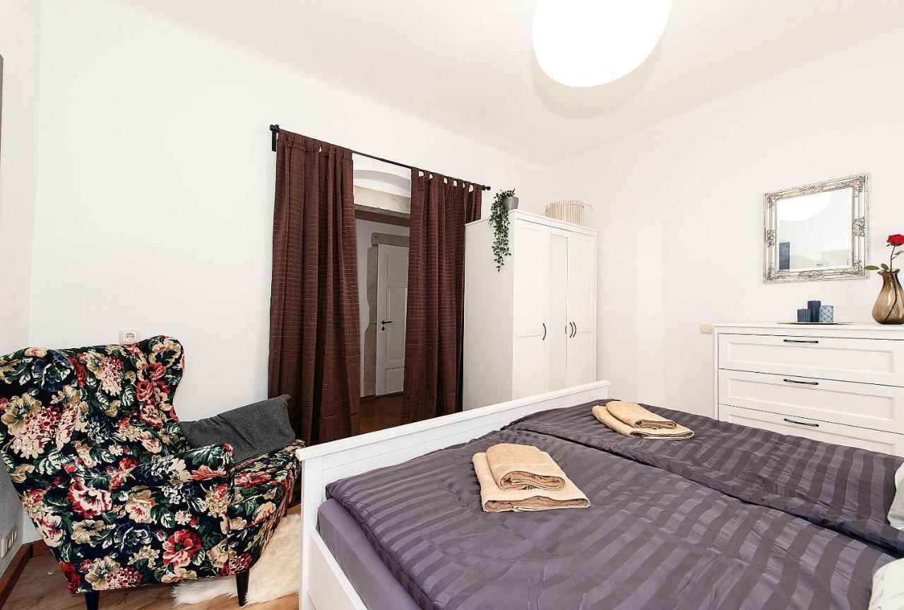 Ferienwohnung Gans Auguste ドーナ エクステリア 写真